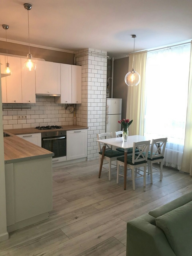 1-комнатная квартира посуточно 43 м², Практичная ул., 2