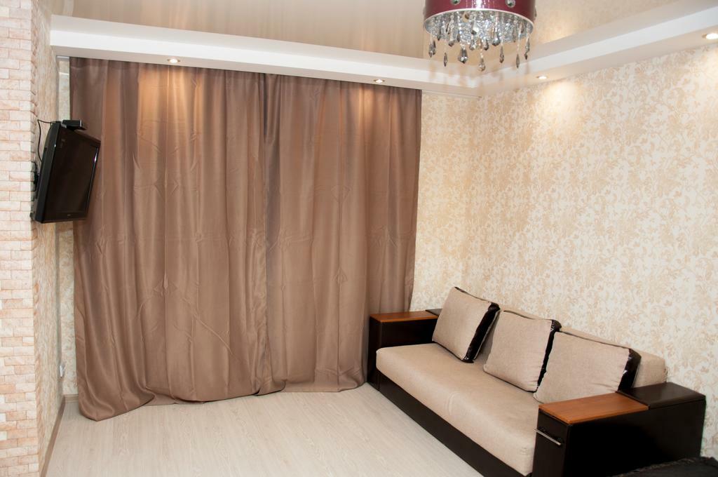 1-комнатная квартира посуточно 43 м², Богатырская ул., 6А