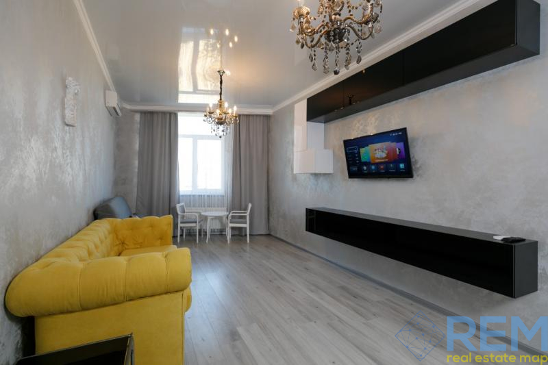Продаж 2-кімнатної квартири 75 м², Гагарінське Плато вул., 2/2