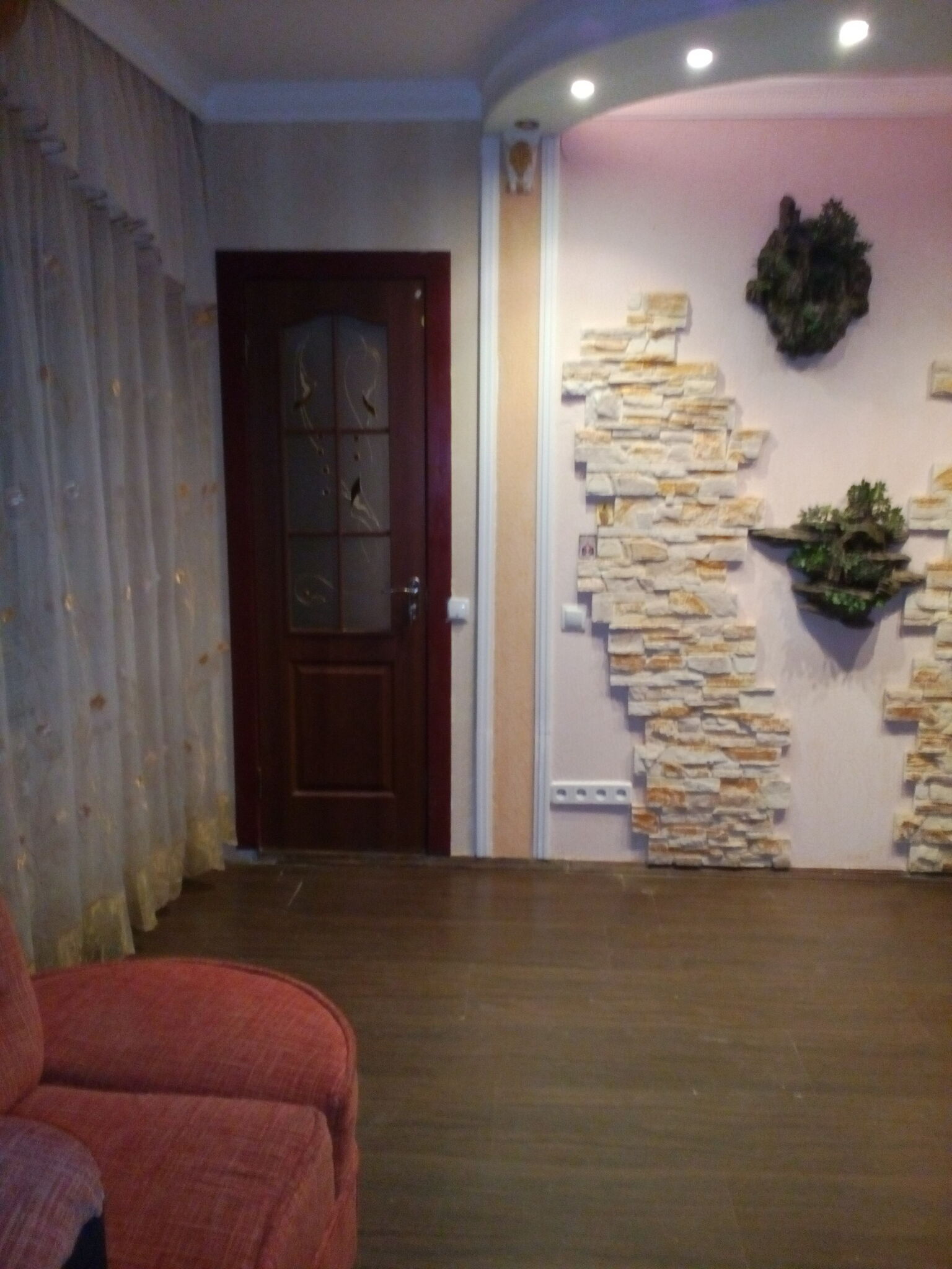 Аренда комнаты/части квартиры, Амосова ул., 23
