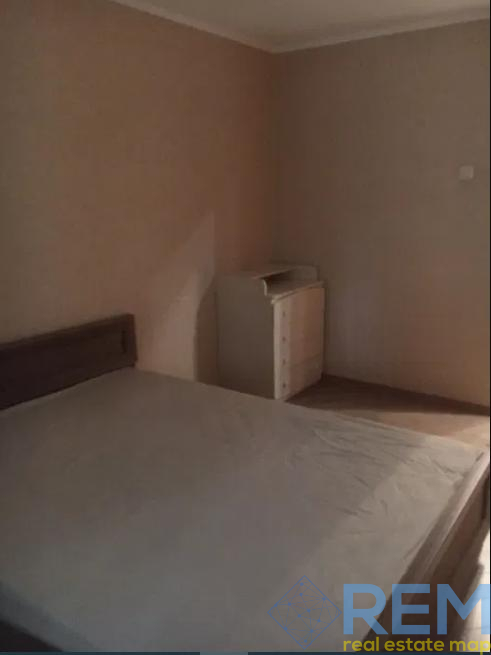 Продаж 3-кімнатної квартири 55 м², Небесной сотни ул., 53
