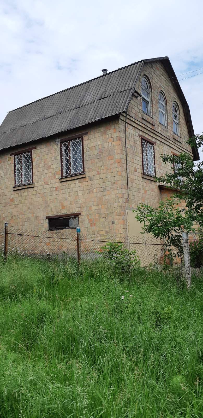 Продажа дачи 100 м², Кооператив Стугна ул.