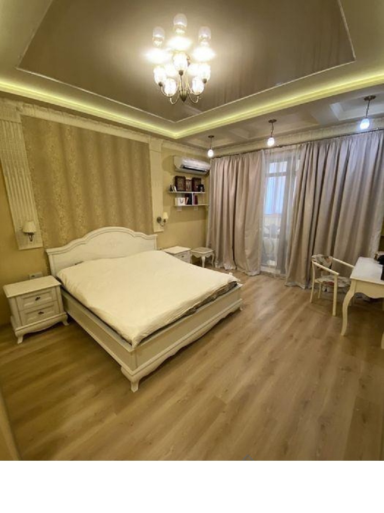 Продажа 2-комнатной квартиры 85 м², Маршала Говорова ул., 10