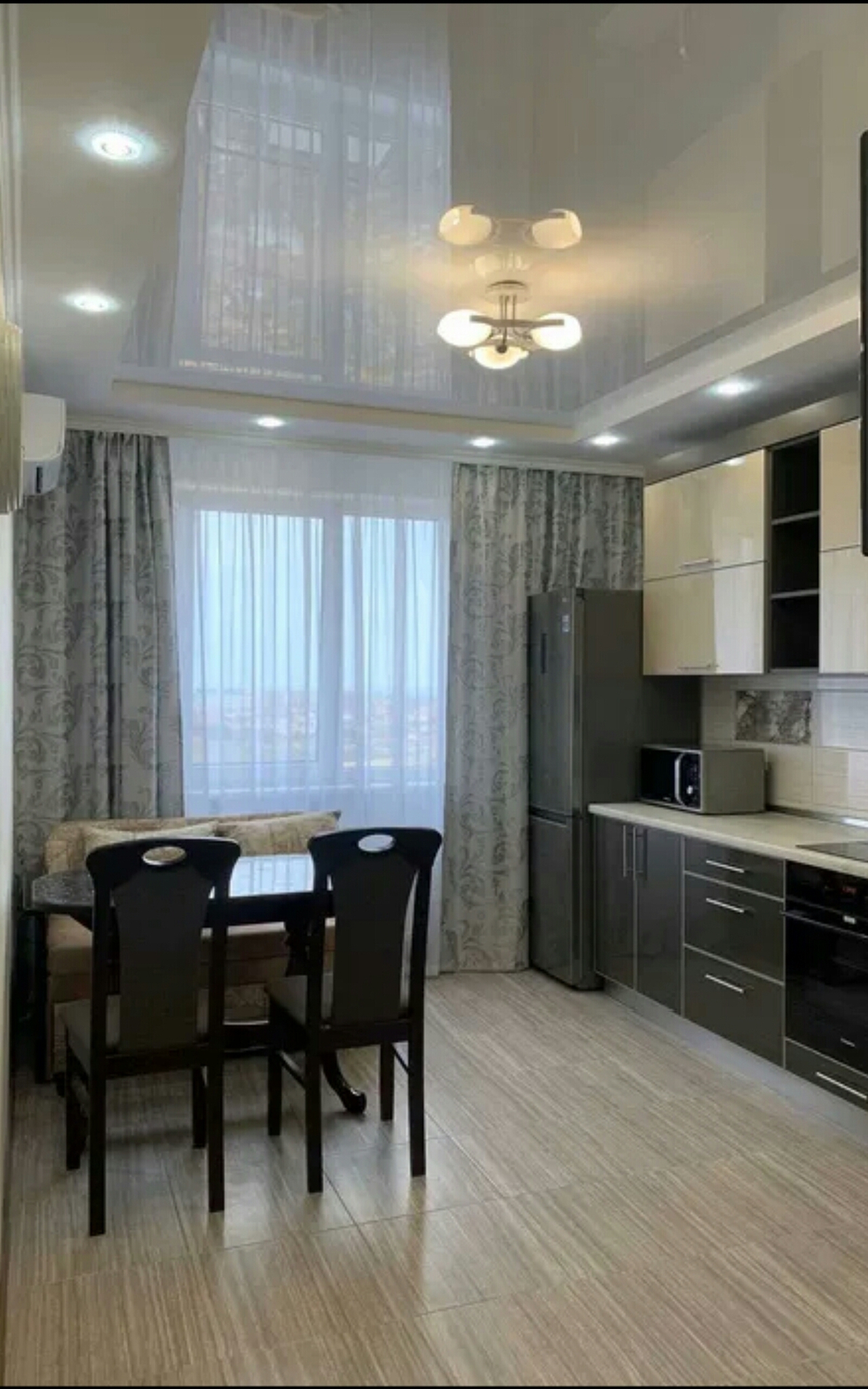 Аренда 1-комнатной квартиры 42 м², Академика Сахарова ул., 20/25