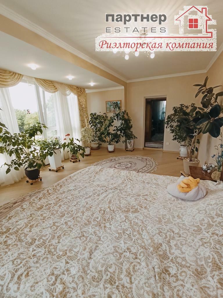 Продаж будинку 210 м², Лабораторная ул.