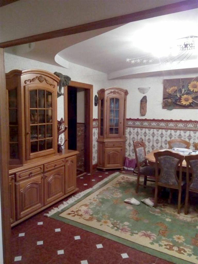 Продажа 5-комнатной квартиры 185 м², Усенко ул., 21