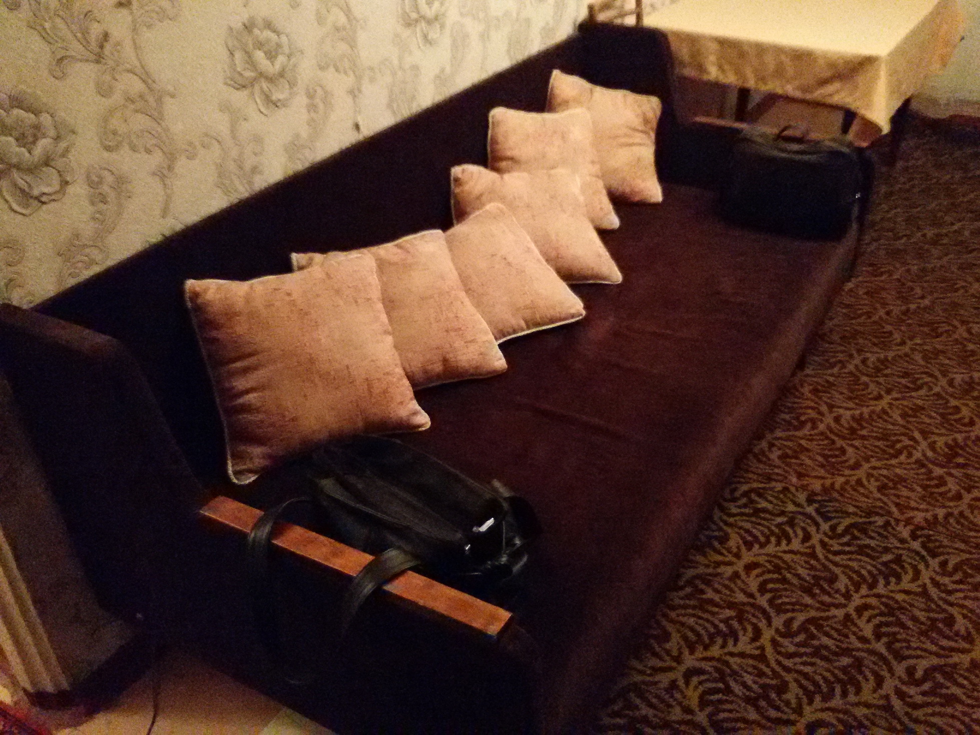 Оренда 3-кімнатної квартири 58 м², Метробудівська вул., 5