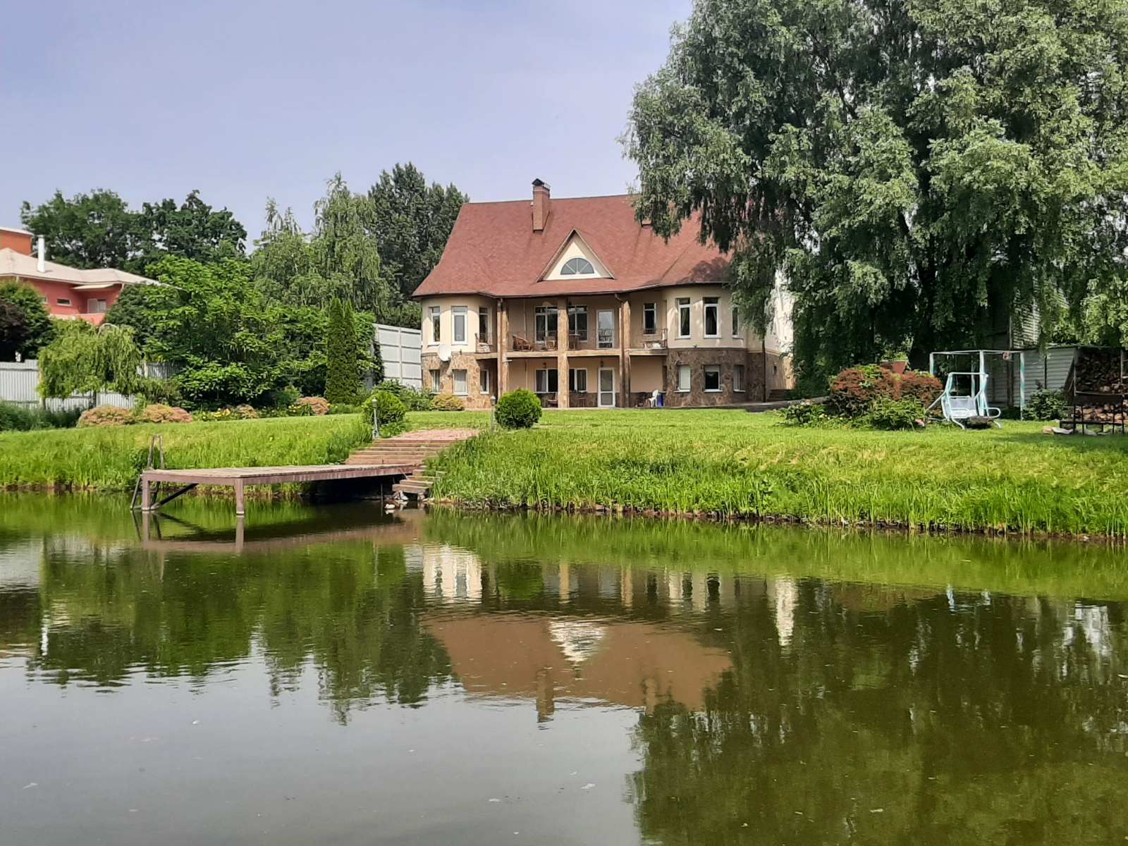 Будинок подобово 500 м²