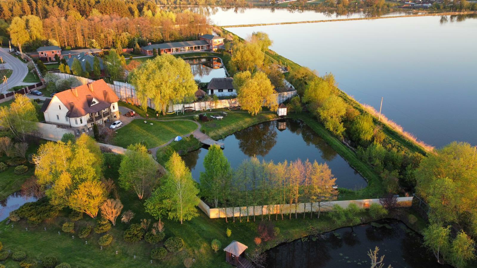 Будинок подобово 500 м²
