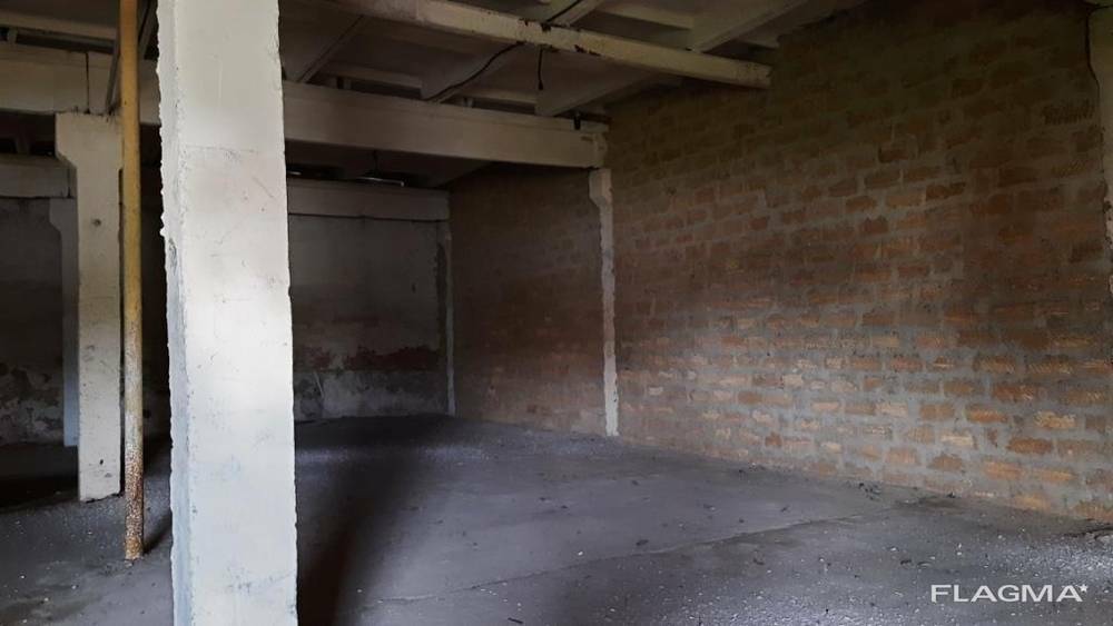 Продаж складу 2585 м², Локомотивная вул.