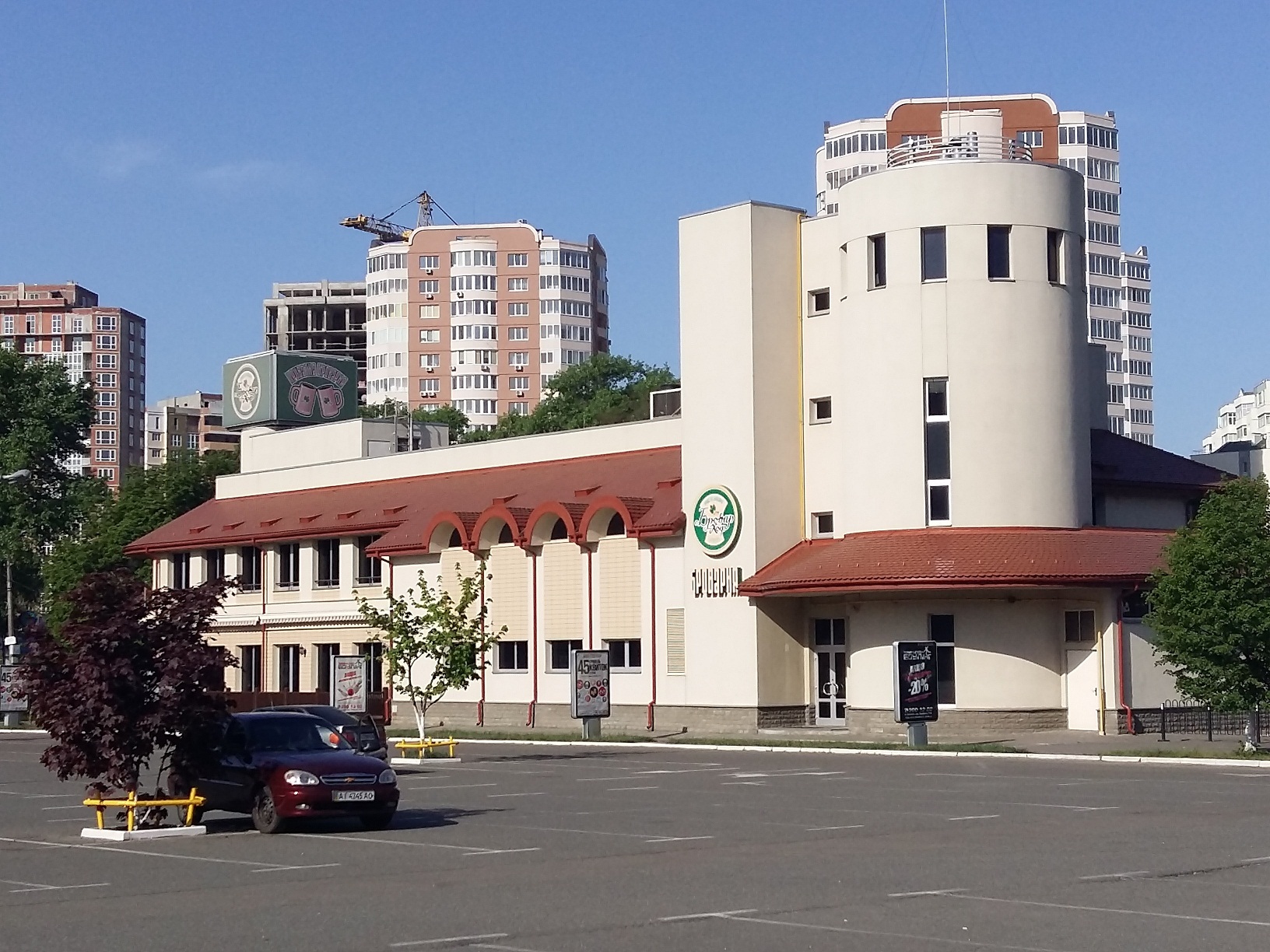 Оренда кафе 150 м², Київська вул., 316