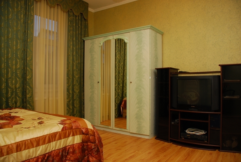 Аренда дома 400 м², Кобзарский пер.