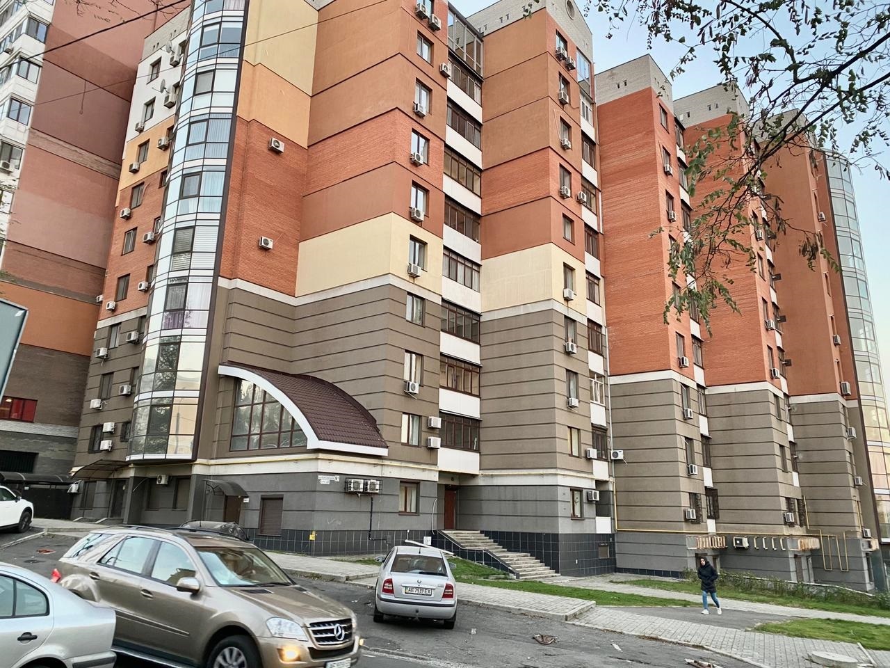 Продаж 2-кімнатної квартири 86 м², Херсонська вул., 96