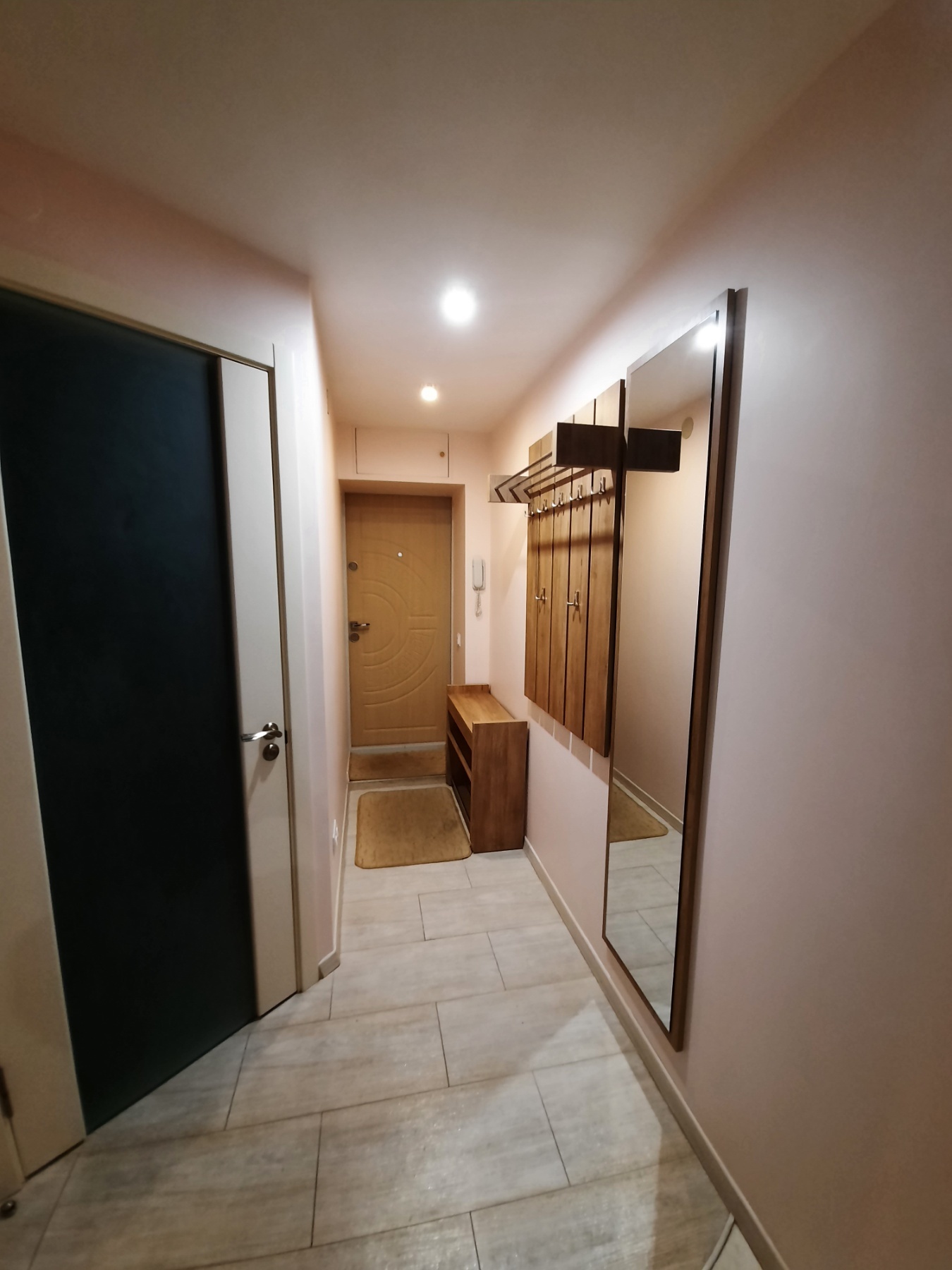 Аренда 3-комнатной квартиры 56 м², Академика Янгеля ул., 1
