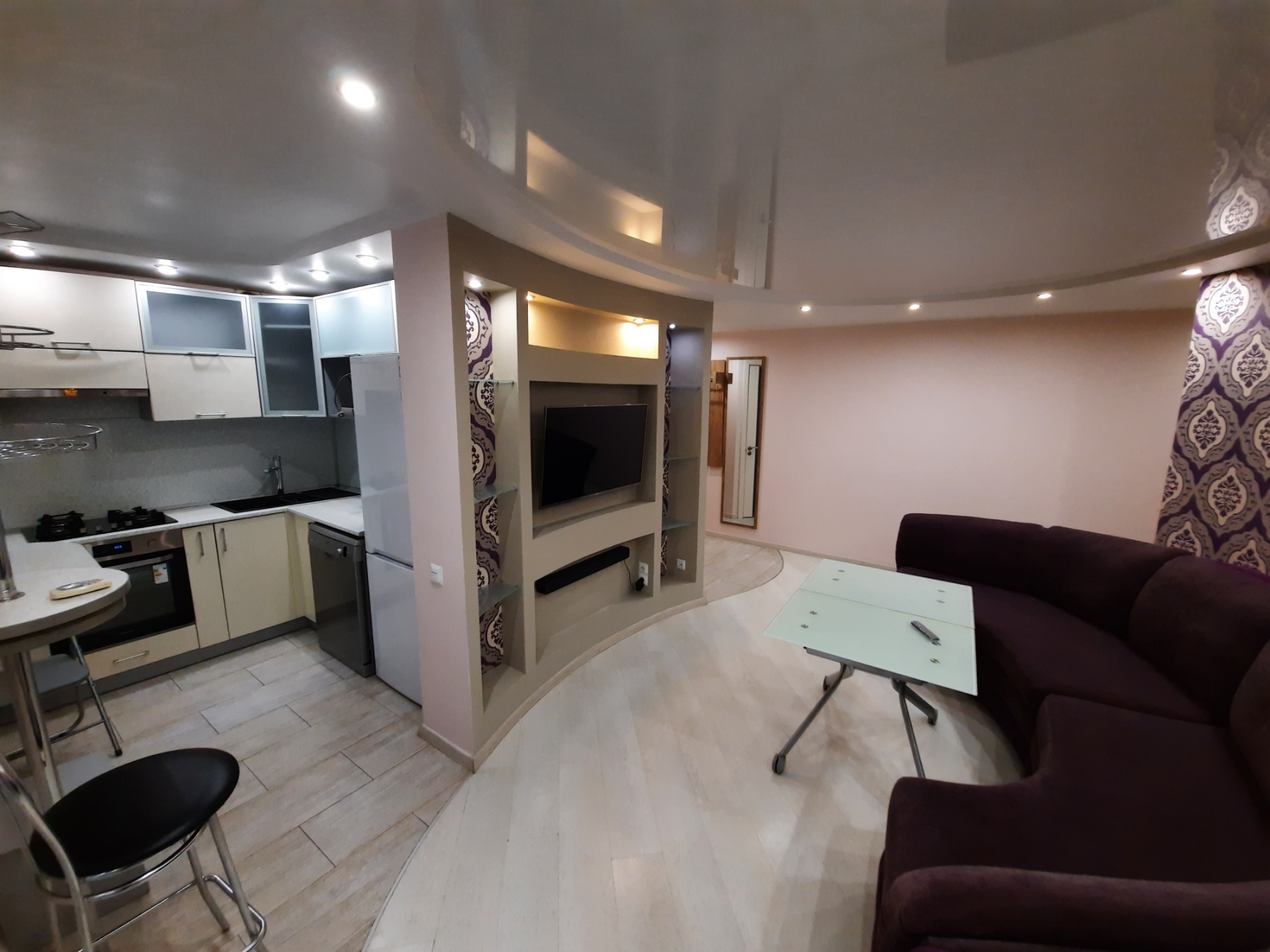 Аренда 3-комнатной квартиры 56 м², Академика Янгеля ул., 1