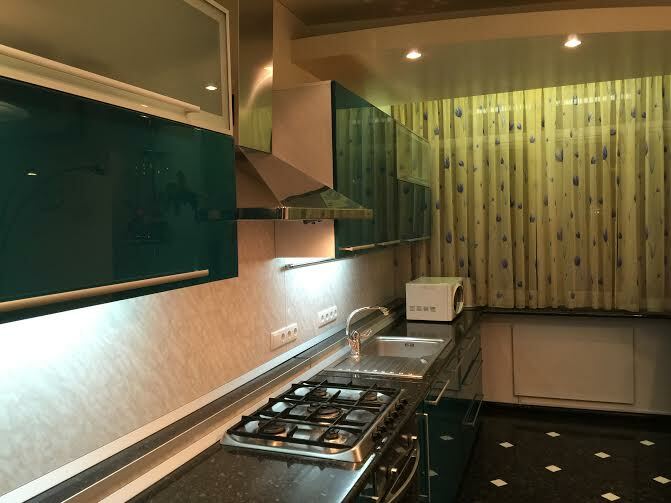 Продаж 4-кімнатної квартири 150 м², Гагаріна просп., 5