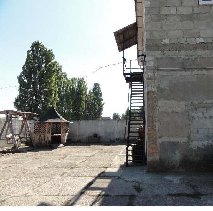 Оренда комерції 900 м², Івана Мазепи вул., кожедуба ул., 48