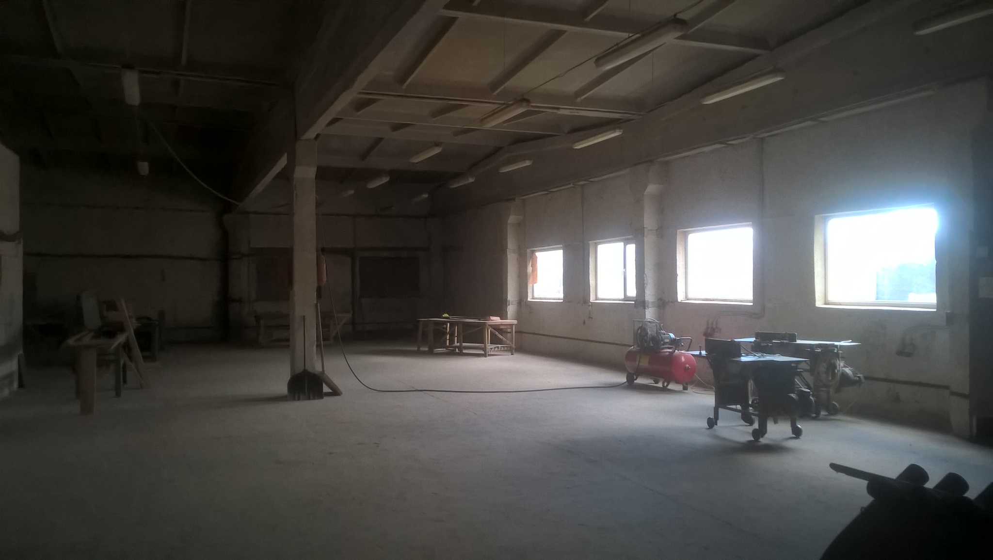 Оренда комерції 900 м², Івана Мазепи вул., кожедуба ул., 48