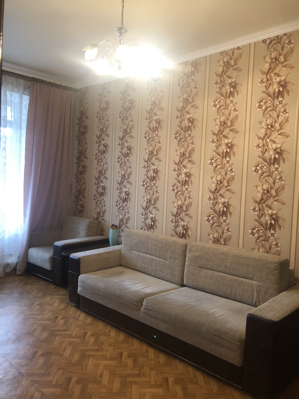 Оренда 2-кімнатної квартири 50 м², Дмитрія Яворницького просп., 94