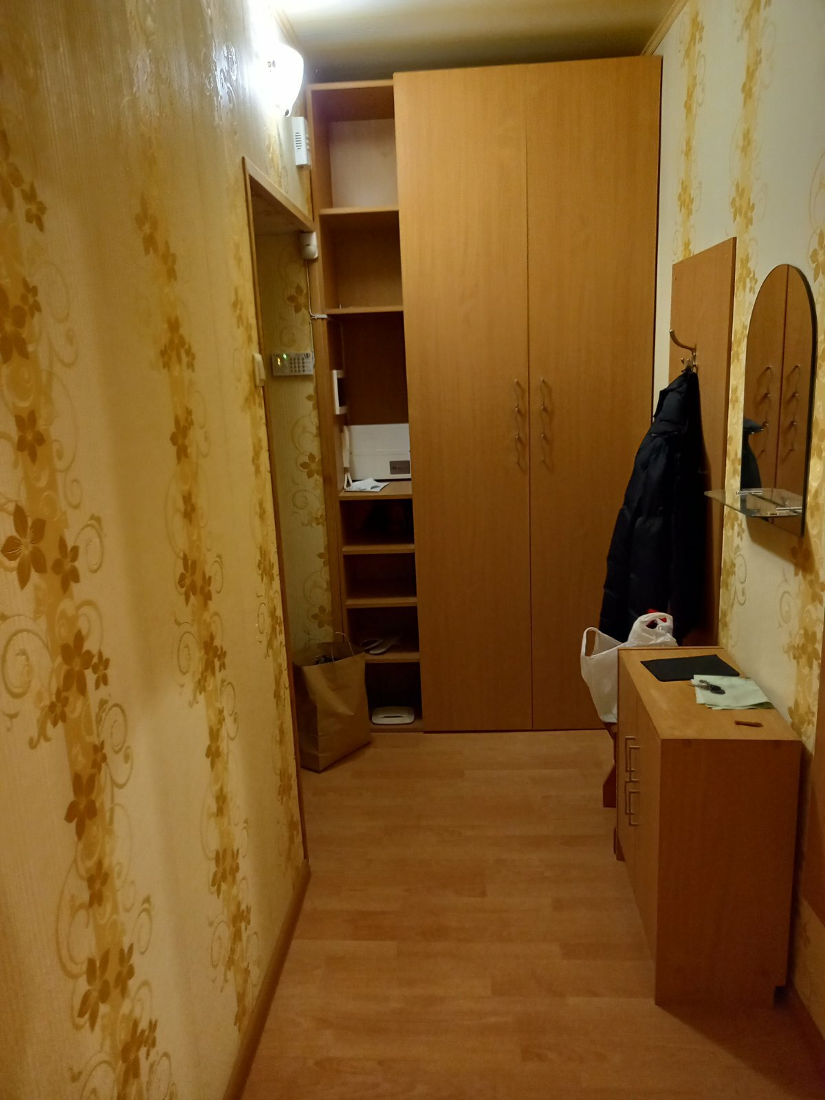 Аренда 1-комнатной квартиры 40 м², Генерала Бочарова ул., атриум ул., 3/10