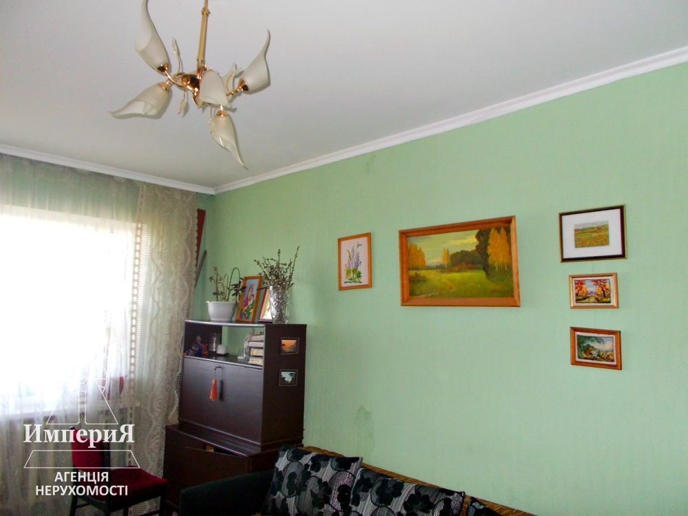 Продаж 3-кімнатної квартири 70 м², Рибна вул., 8