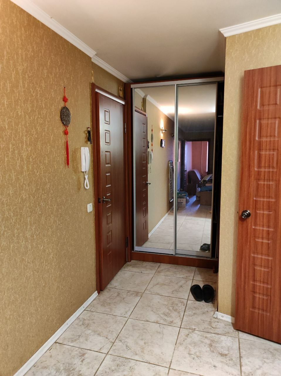 Аренда 3-комнатной квартиры 70 м², Новокрымская ул., 3