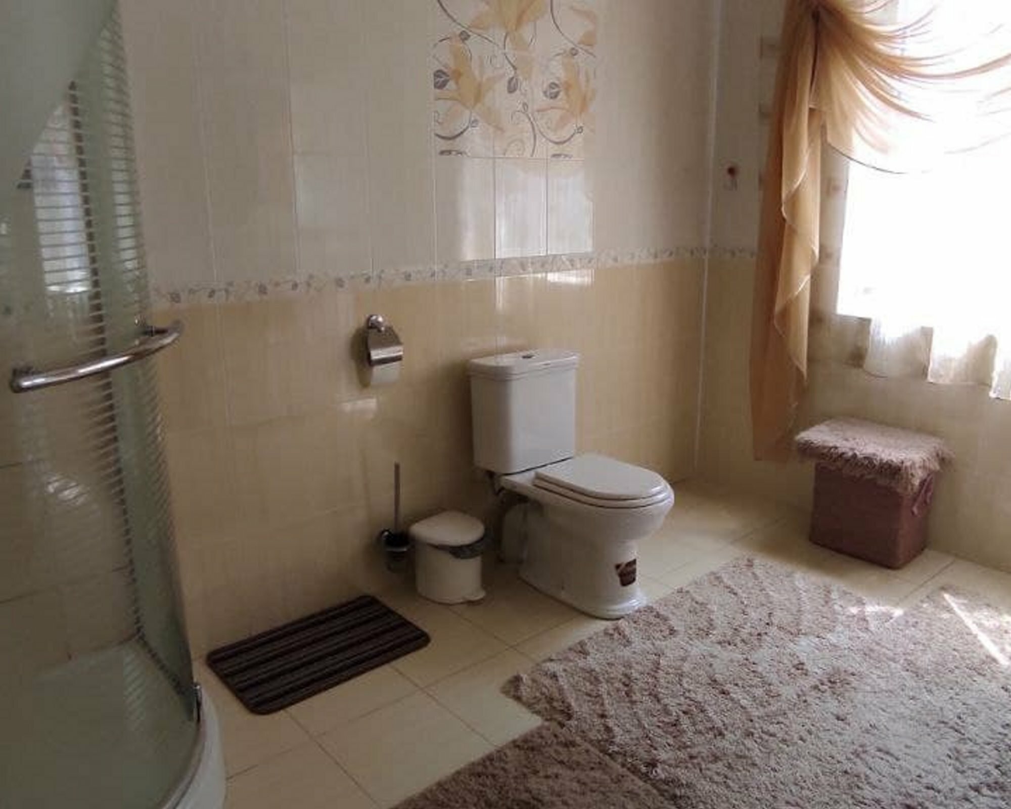 Продаж будинку 313 м², Нова вул., Лейтенанта Кибенка ул., 17