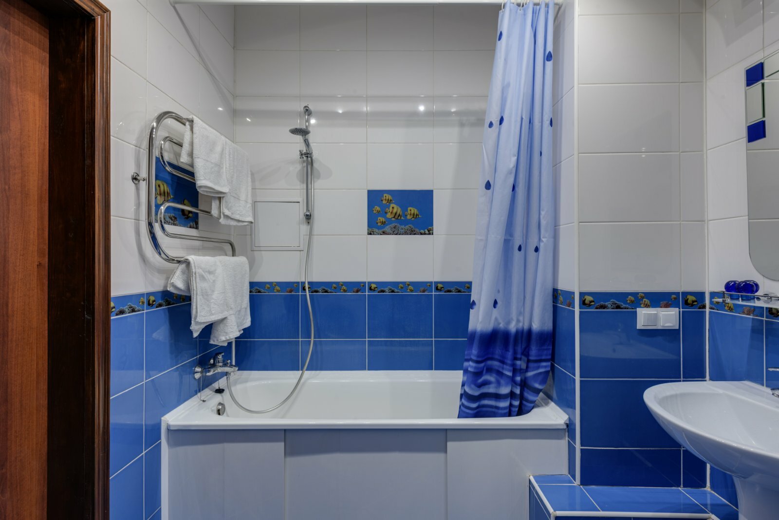 2-комнатная квартира посуточно 72 м², Леси Украинки бул., 7А