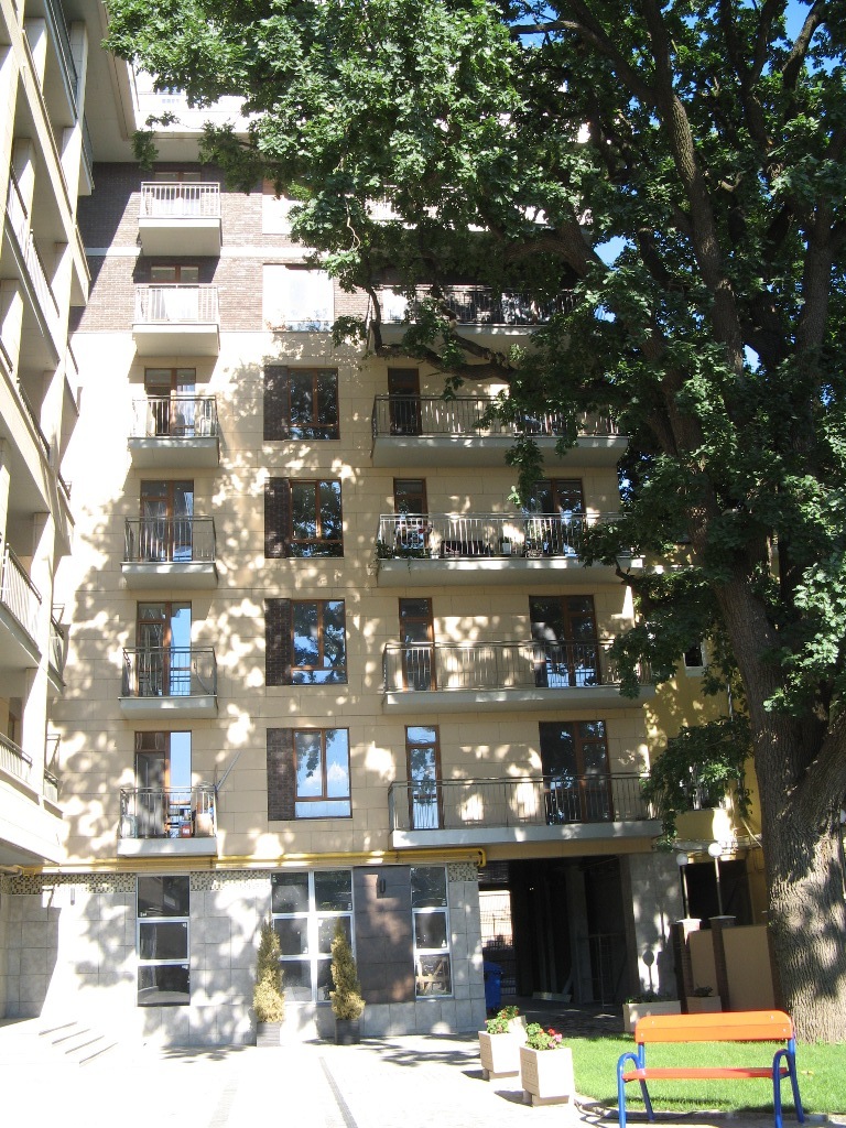 Продажа 3-комнатной квартиры 134 м², Отрадная ул., 13