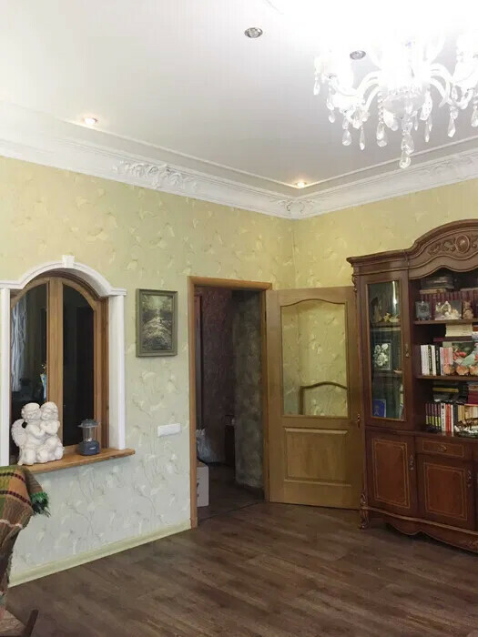 Продаж 3-кімнатної квартири 115 м², Утьосова вул.