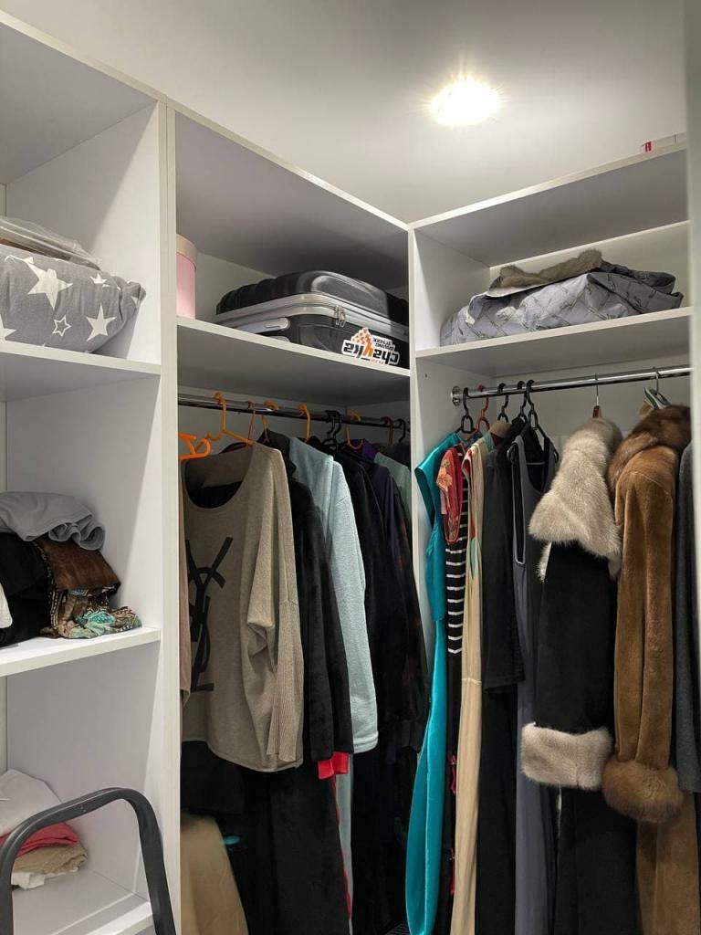 Продаж 1-кімнатної квартири 43 м², Богдана Хмельницького вул., 11А