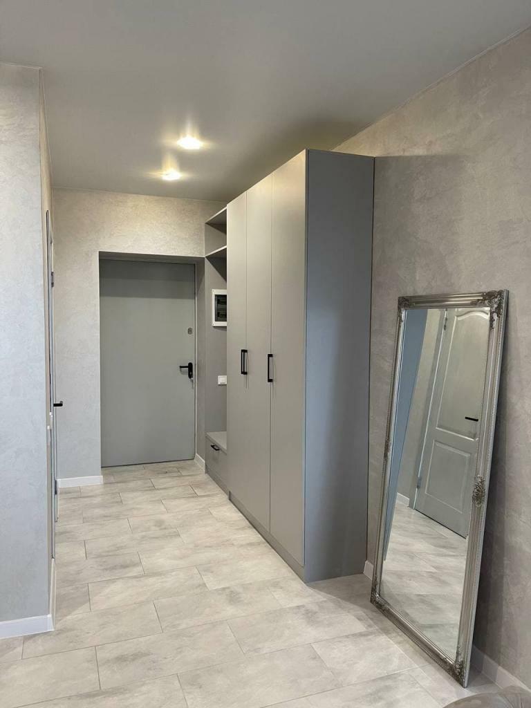 Продаж 1-кімнатної квартири 43 м², Богдана Хмельницького вул., 11А