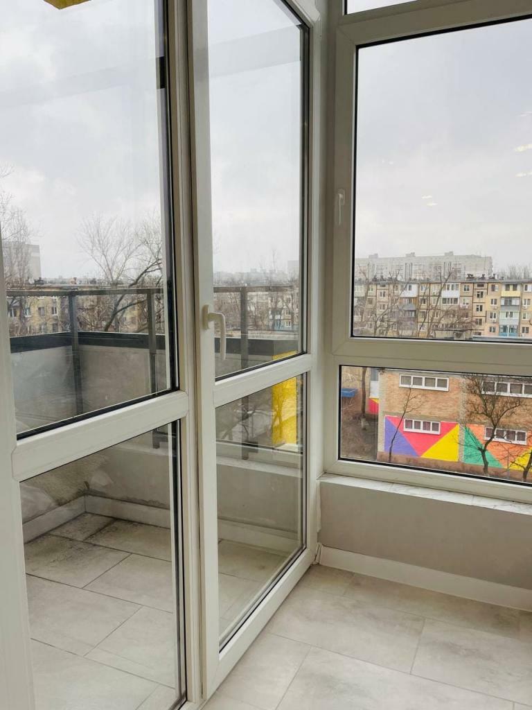 Продаж 1-кімнатної квартири 43 м², Богдана Хмельницького вул., 11А