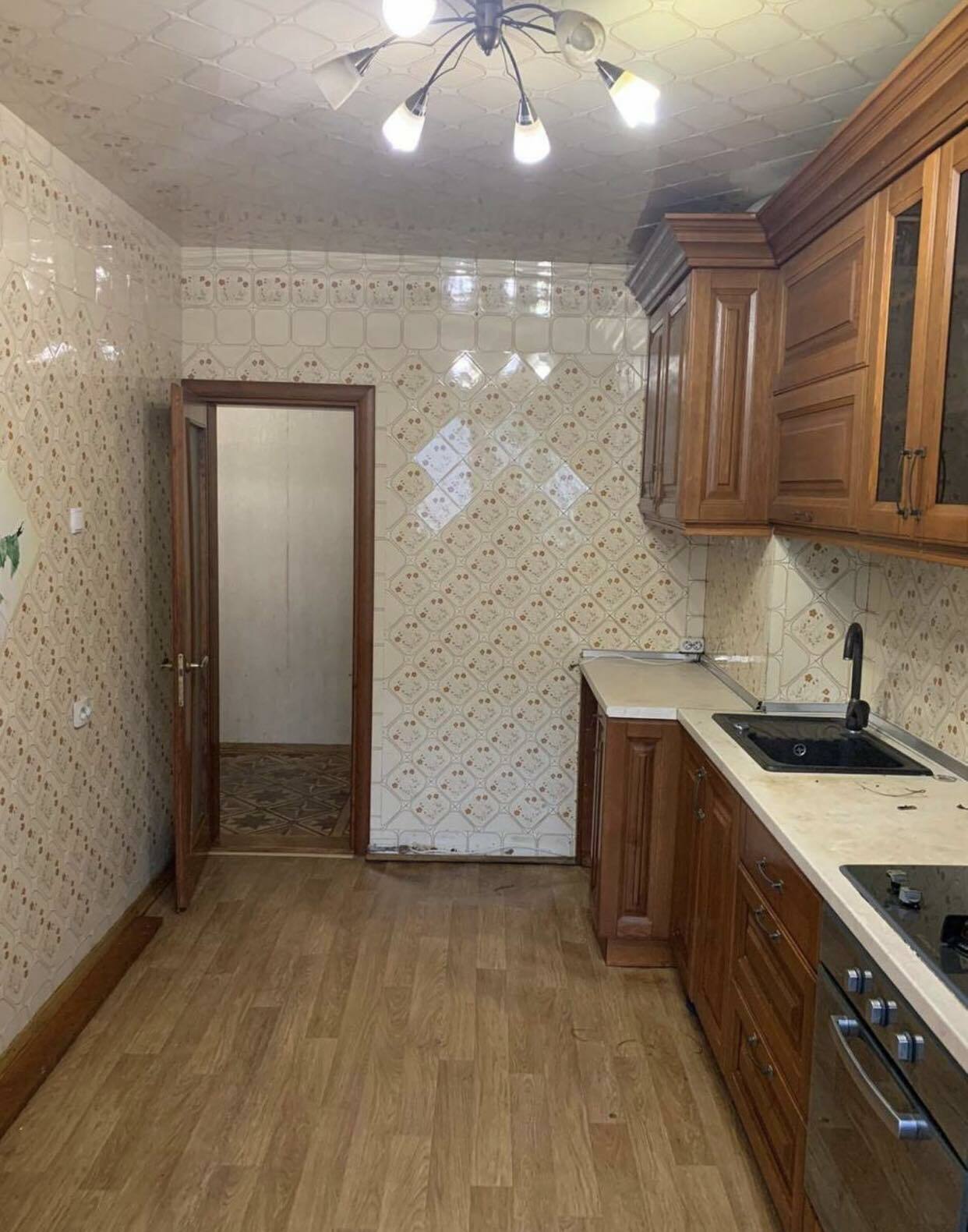 Продажа 3-комнатной квартиры 66 м², Марсельская ул., 22
