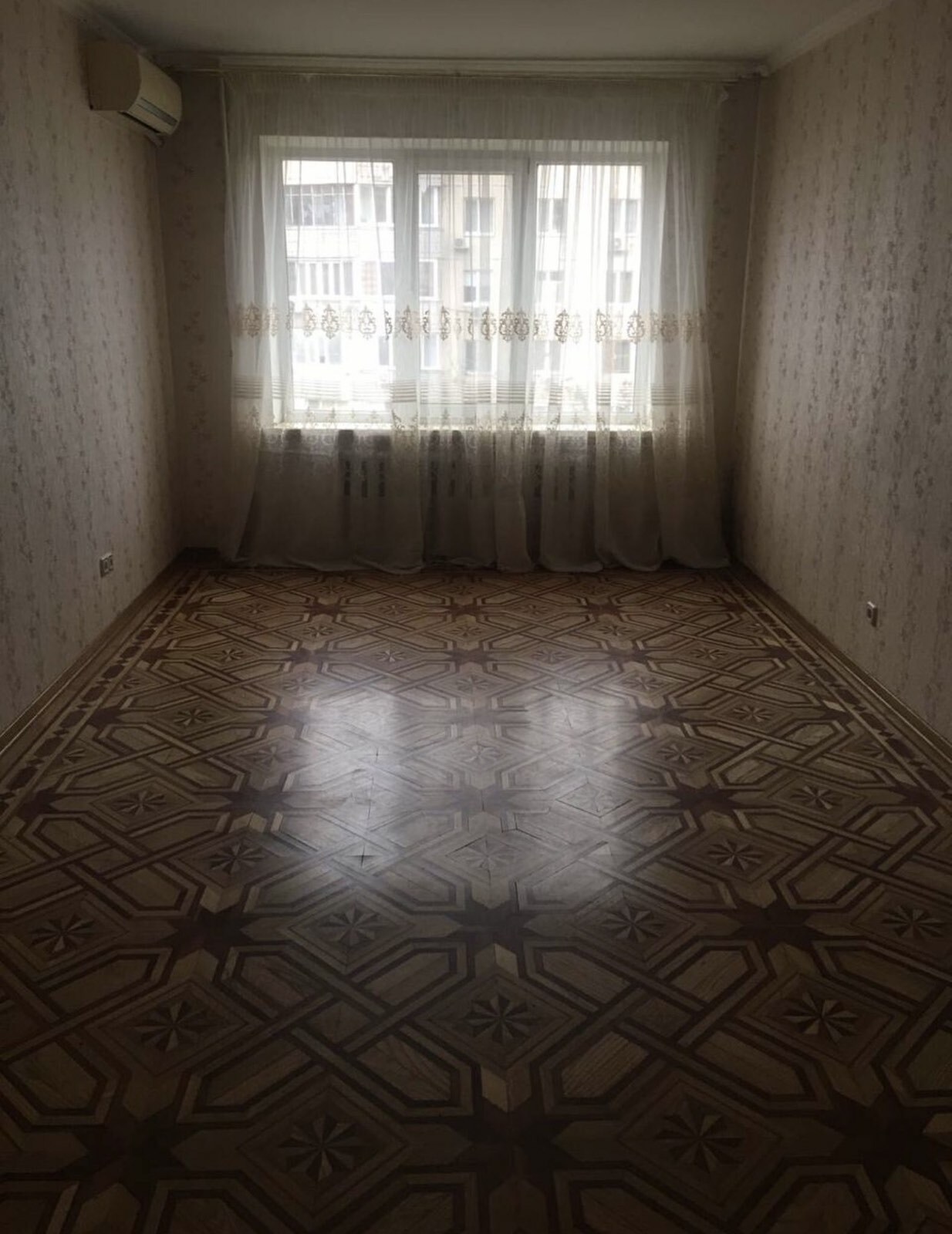 Продажа 3-комнатной квартиры 66 м², Марсельская ул., 22