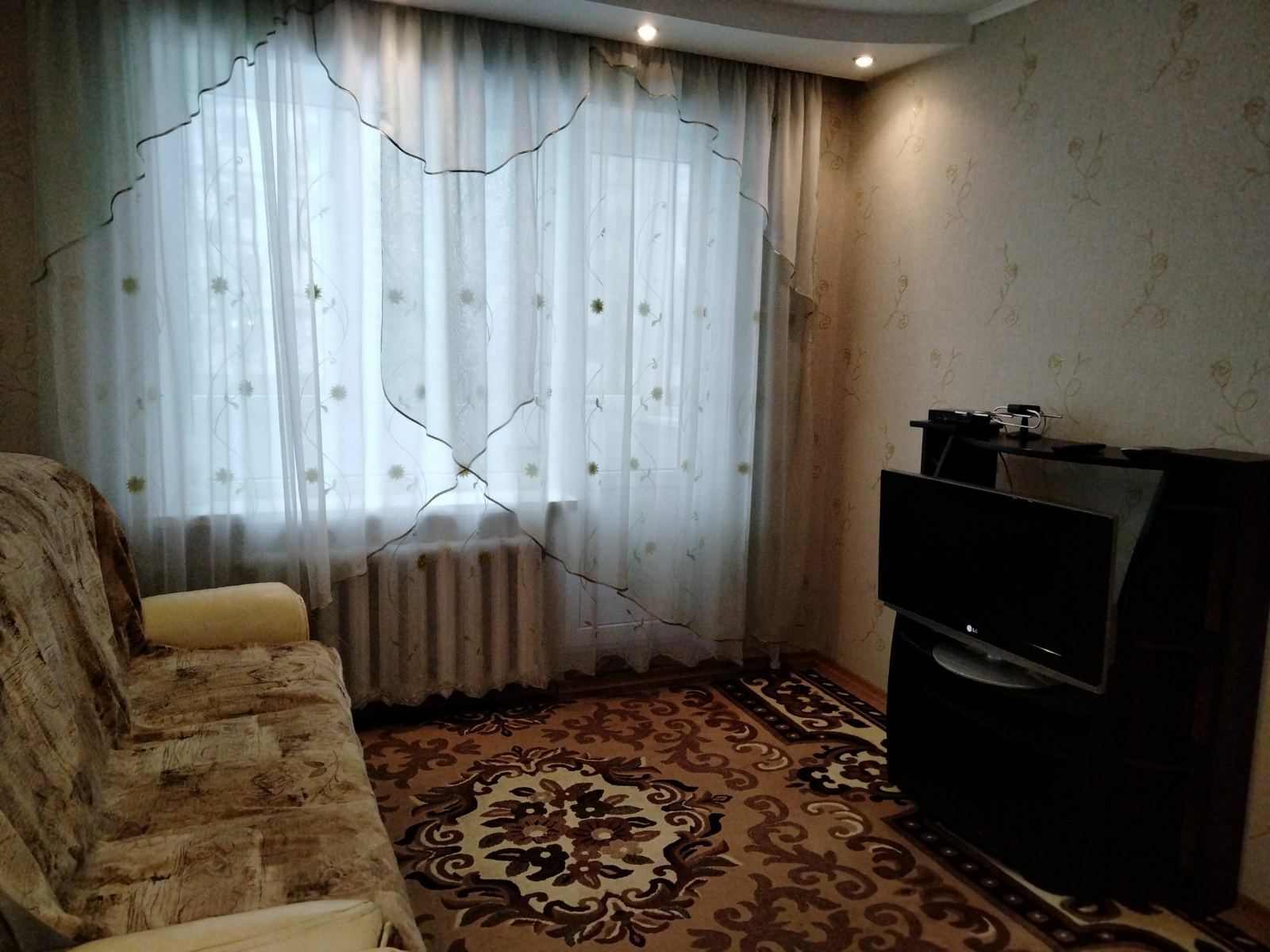 Аренда смарт квартиры 40 м², Александра Поля просп., 42