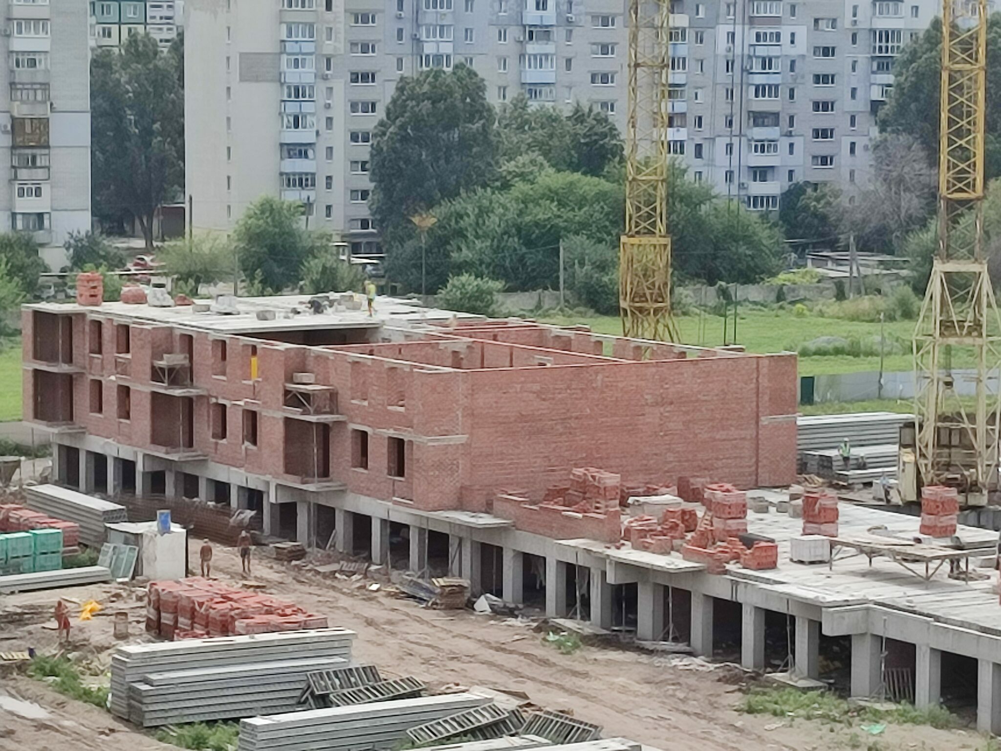 Ход строительства ЖК Днепровская Брама 2, авг, 2021 год