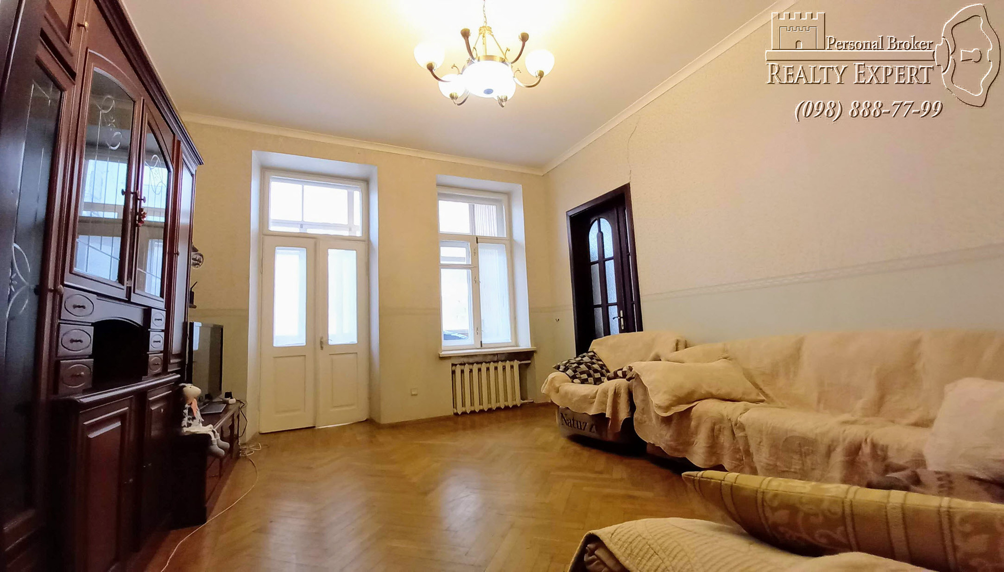 Продаж 4-кімнатної квартири 120 м², Івана Франка вул., 20Б