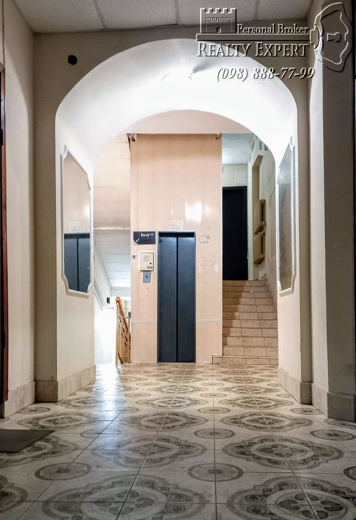 Продаж 4-кімнатної квартири 120 м², Івана Франка вул., 20Б