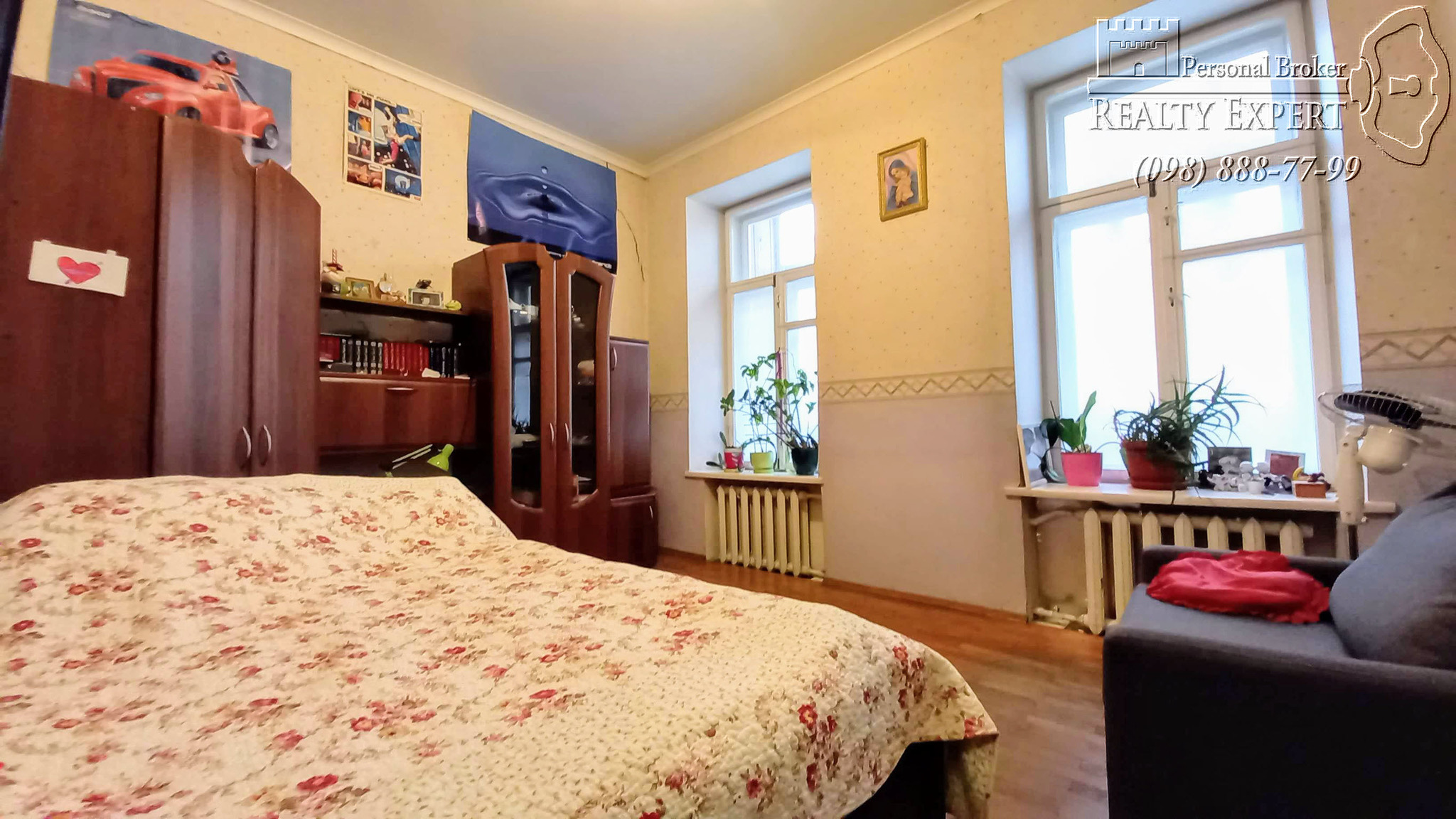 Продаж 3-кімнатної квартири 102 м², Івана Франка вул., 20Б
