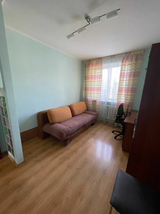 Аренда 4-комнатной квартиры 80 м², Маршала Малиновского ул., 6