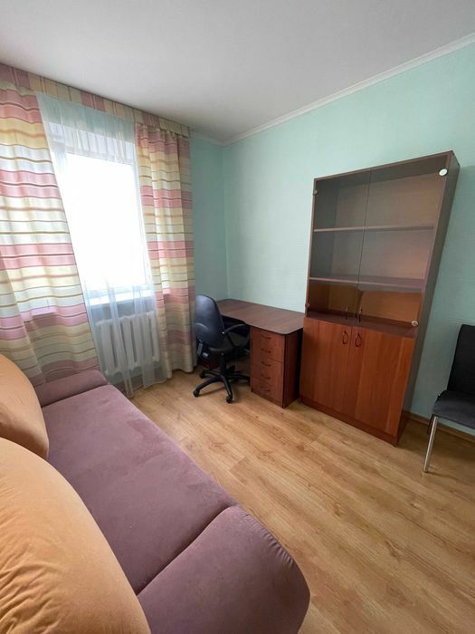 Аренда 4-комнатной квартиры 80 м², Маршала Малиновского ул., 6