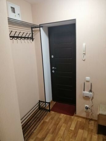 Аренда 2-комнатной квартиры 45 м², Александра Поля просп., 104