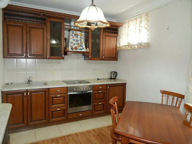 Оренда оренда квартир 75 м², Миру просп., 55