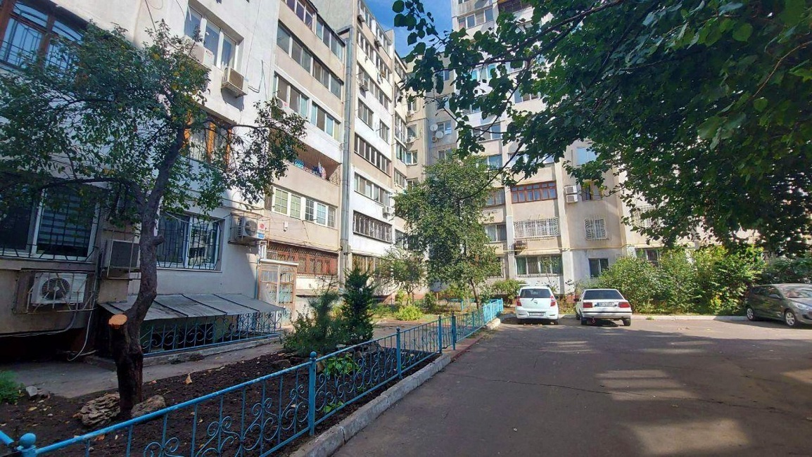 Продажа 3-комнатной квартиры 165 м², Академика Филатова ул.