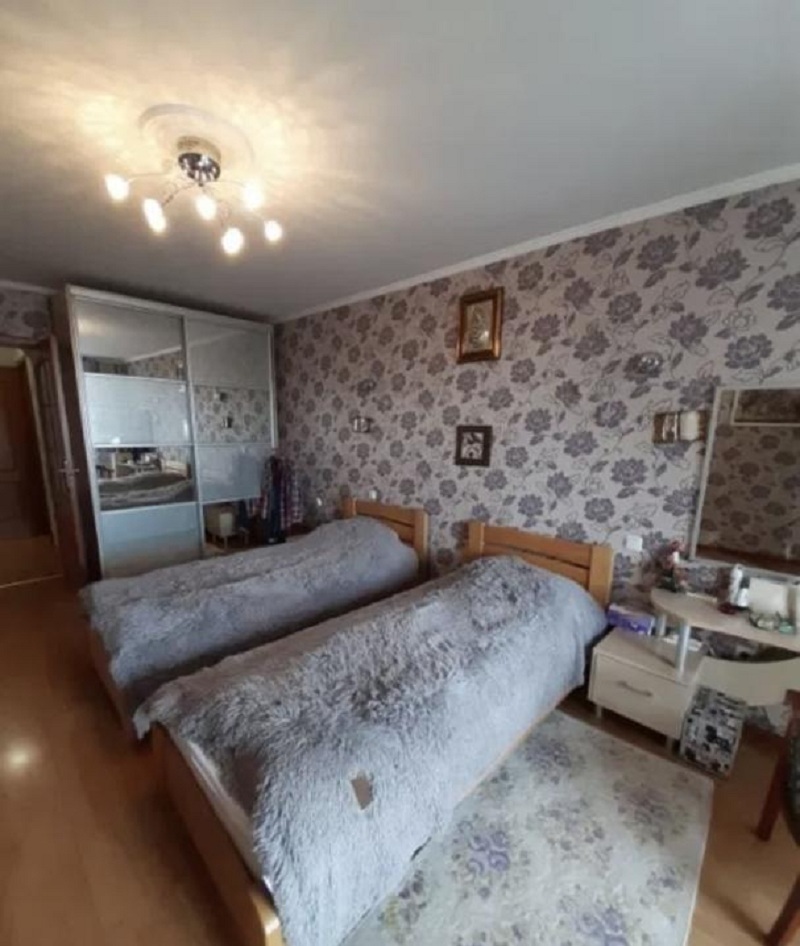 Продаж 3-кімнатної квартири 165 м², Академіка Філатова вул.