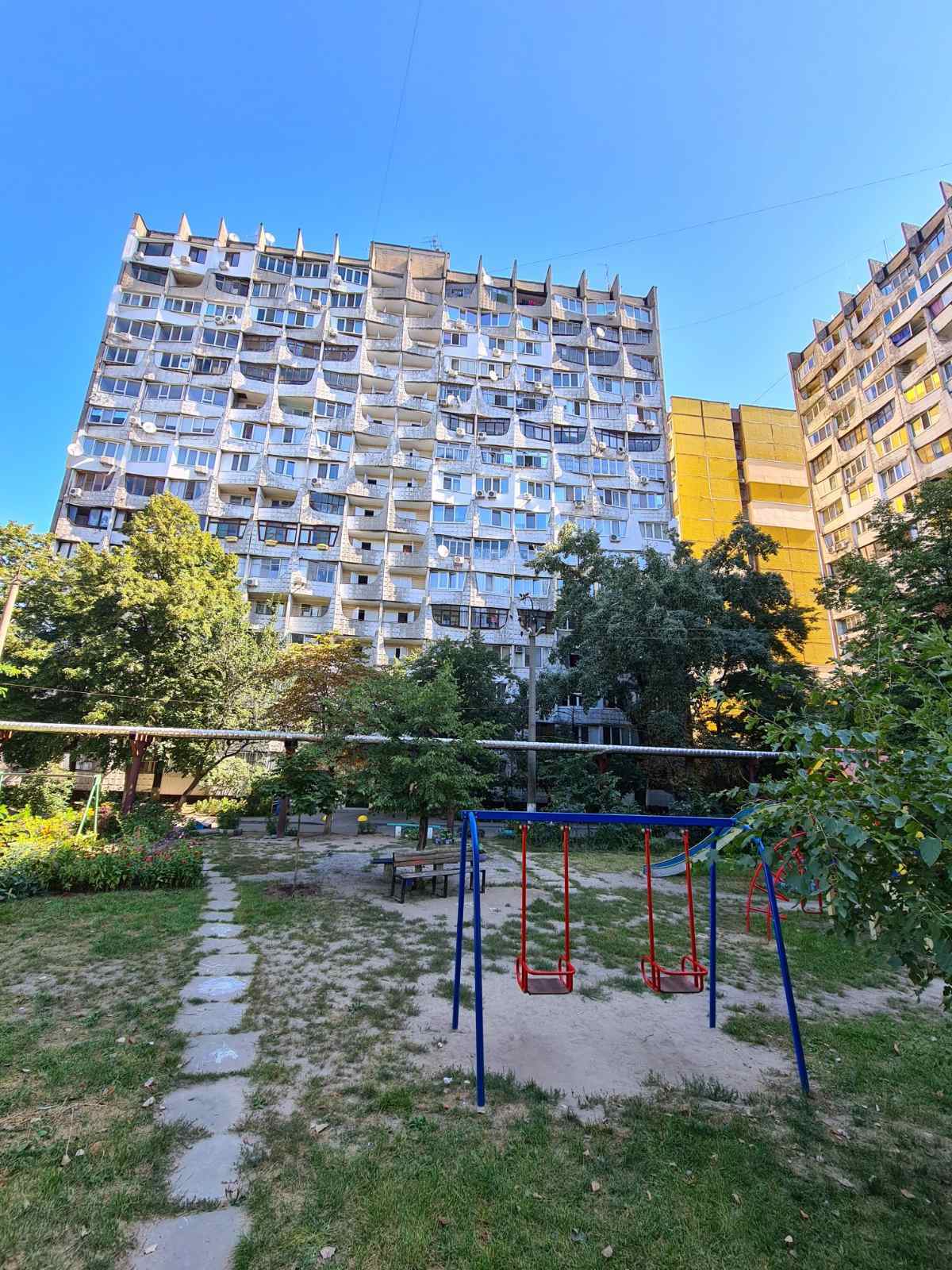 Продажа 1-комнатной квартиры 39 м², Героев просп., 20