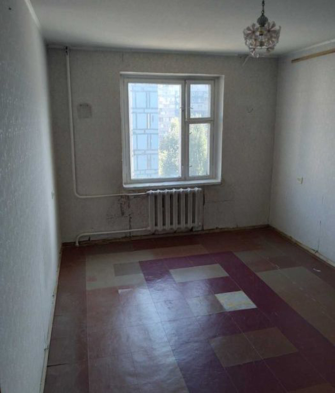 Продаж 3-кімнатної квартири 70 м², Миру просп., 93