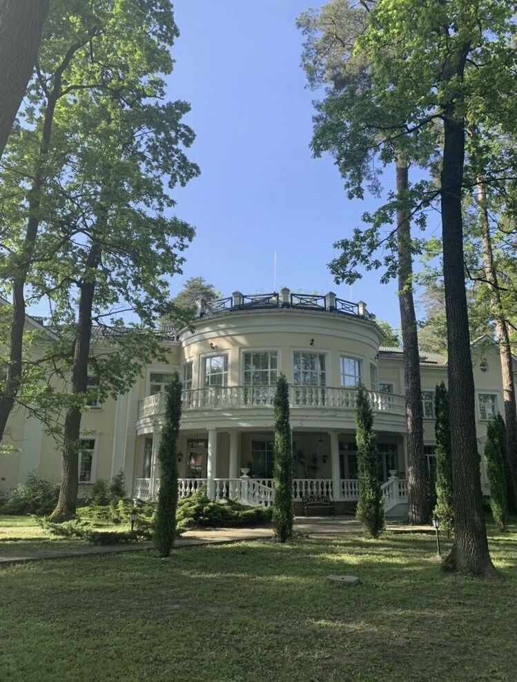 Продажа поместья 1000 м²