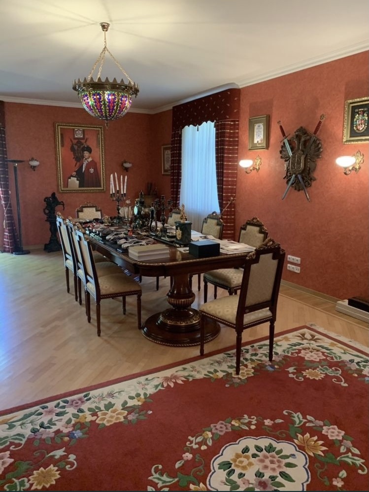 Продажа поместья 1000 м²